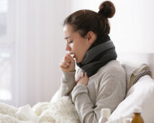 Комаровський розповів, як лікувати біль у горлі