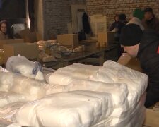 Безкоштовні продукти для ВПО у Харкові