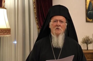 Верующие Украины провели массовые акции против приезда патриарха Варфоломея (видео)