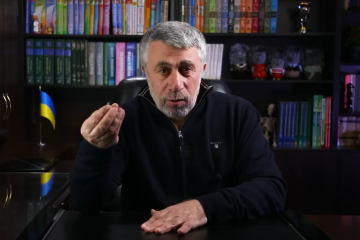 доктор Комаровский