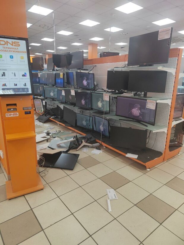 RUqmbMcu4UNSuOd1XQsHtngRlIqIA4XsCCxFfgjU