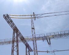 Графики отключения света в Ровенской области на 17 февраля