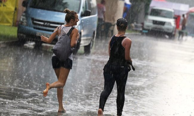 лето, погода, дождь, девушки, лужи