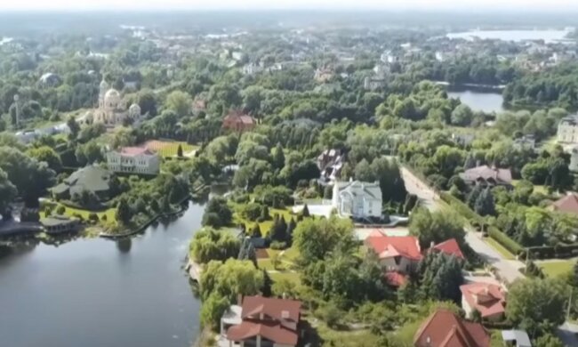Главный эколог слуг Мариковский переезжает в Конча-Заспу