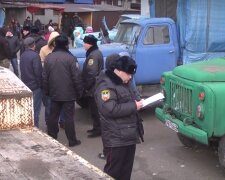 Бойовики “ДНР” зачищають ринки Донецька (фото)