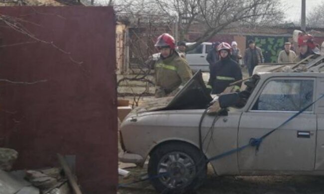 Потужний вибух пролунав на Одещині, у квартирах вилетіли вікна: кадри з місця