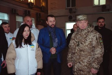 фонд "Надія" та Валерій Дубіль