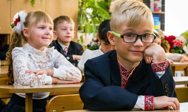 Как быстро подготовить ребенка к новому учебному году