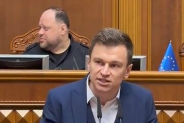 Дмитро Костюк