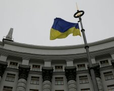 Рада всерьез взялась за детей: принят важный закон, который многое изменит