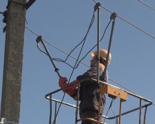 Графіки відключення світла у Чернігові на 8 квітня