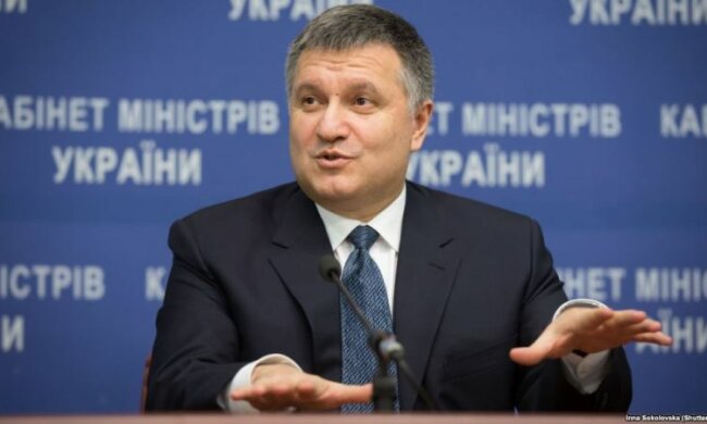Репресії і беззаконня: активісти розповіли про кар’єру улюбленця Авакова