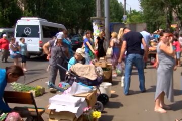 В Одесі знесуть стихійний ринок, а торговців розженуть: що буде на його місці