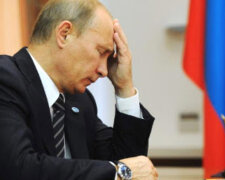 У Путіна показали світові "чудо" техніки і зганьбилися: "креслення догори ногами читали"
