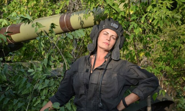 "Хочу освободить родной город": украинка стала одним из командиров ВСУ на Донбассе, продолжив дело мужа