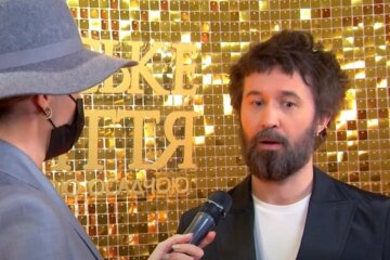Викритий у зрадах Бабкін ледь встояв на ногах перед вагітною Осадчою: "Можемо обійнятися?"