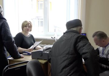 Гуманітарна допомога для ВПО чи пенсіонерів у Києві