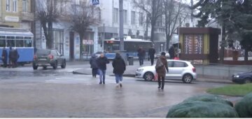 Українці взимку потонуть в калюжах і сльоті, синоптик розкрив нові деталі прогнозу: "Як у Франції"