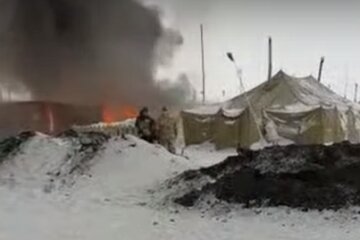 "І це вони ще до України не доїхали": у росії спалахнув табір мобілізованих, з'явилися кадри