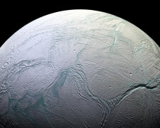 Энцелад спутник Сатурна планета космос