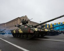 Україна відзначила 25-річчя незалежності військовим парадом