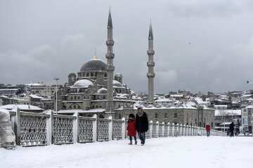 snow-istanbul