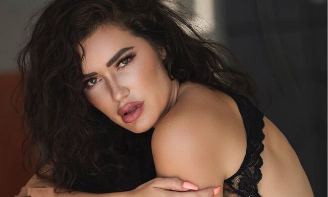 кассандра сьенега, playboy, плейбой