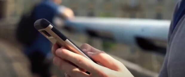 Как принудительно перезагрузить телефон Samsung? если он завис