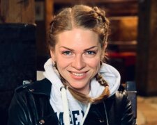 Яна Глущенко з "Дизель шоу" вразила вусами, показавши обличчя зблизька: "Скоро буде тренд"