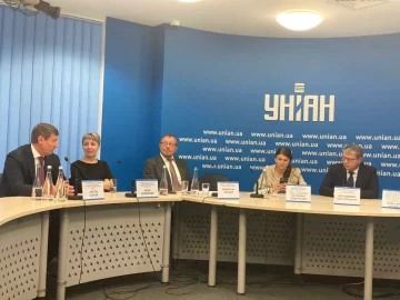 У прес-центрі “УНІАН” відбулось обговорення ролі державних підприємств в економіці України: 
 Механізми досягнення ефективності державних підприємств