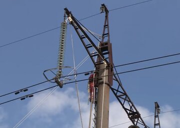 Графіки відключення світла у Полтавській області на 27 лютого