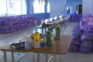 Бесплатные продукты для ВПЛ и пенсионеров в Запорожье