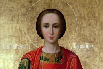 Митрополит Онуфрій привітав усіх лікарів з днем небесного покровителя - Цілителя Пантелеймона