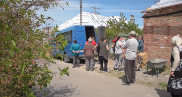Гуманітарна допомога для пенсіонерів у Харкові