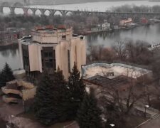Парк Шевченко в Днепре разваливается на глазах: "заброшенный ресторан, мусор и..."