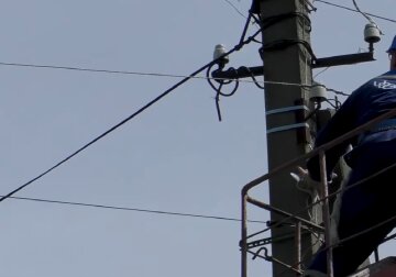 Графіки відключення світла в Дніпропетровській області на 23 грудня