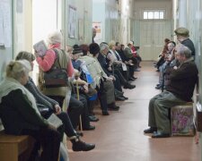 Бесплатных медуслуг будет меньше: за что придется платить украинцам