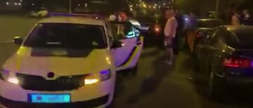 Шалені перегони закінчилися масштабною ДТП у Києві відео: розбито вісім машин