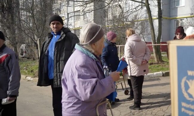 Гуманитарная помощь для ВПЛ и пенсионеров в Днепре