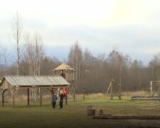 В России для детей построили концлагерь времен Второй мировой, видео: "Полное погружение"