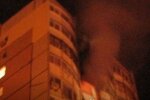 Пожар охватил многоэтажку в Одессе, людей срочно эвакуировали, кадры ЧП