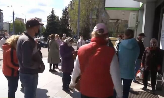 банк, очередь, пенсионеры