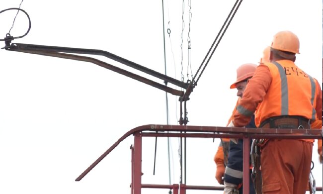 Графіки відключення світла в Чернігівській області на 5 грудня