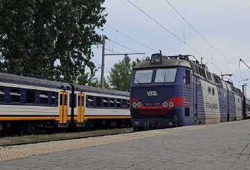 Новый график движения поездов в Харьковской области