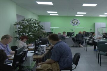 Грошова допомога для пенсіонерів у Львівській області