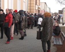 Безкоштовні продукти для ВПО та пенсіонерів в Одесі