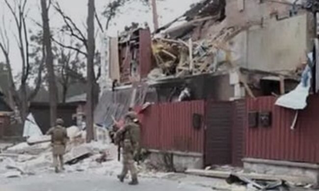 "Не жалейте этого монстра путина": жительница Ирпеня рассказала, как пережила месяц оккупации