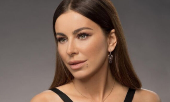 Ани Лорак удивила сходством со старшими братьями, уникальное фото: "Одна банда!"