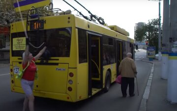Новий графік руху транспорту в Запоріжжі