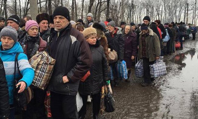 Жителів ОРДЛО масово охопила паніка, всі біжать хто куди: "у центрі міста..."